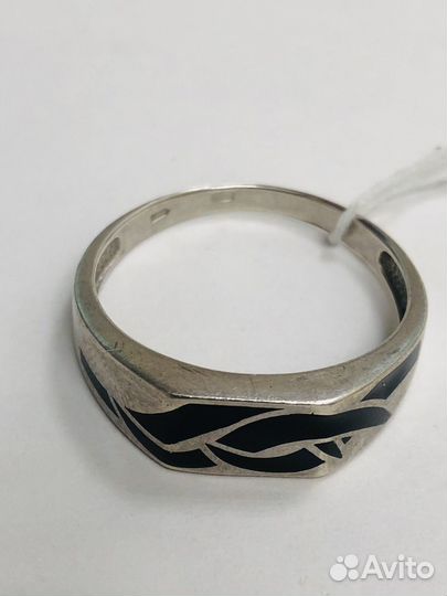 Серебряное кольцо