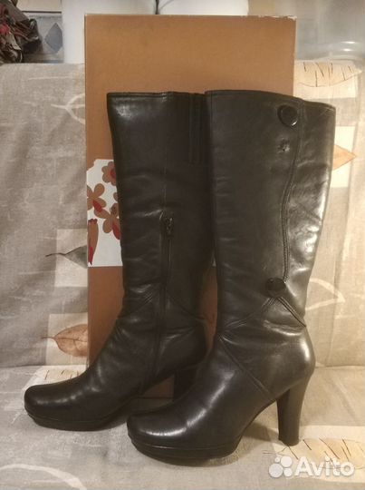 Сапоги Covani женские зимние нат.кожа и мех 39 р
