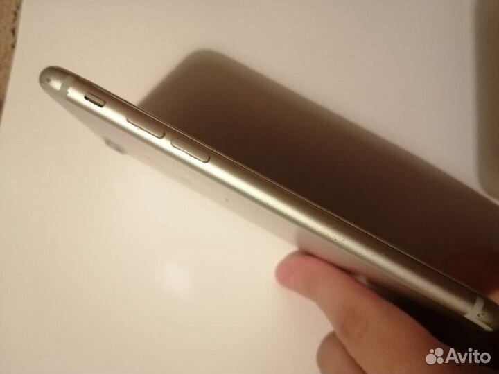 Телефон iPhone 7 32gb