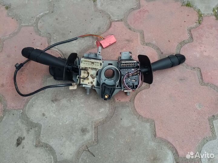 Подрулевой переключатель на Renault scenic 1