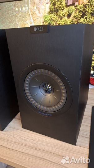 Акустические колонки KEF Q350