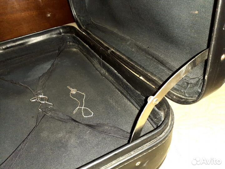 Продаю Ретро Чемодан кожаный СССР