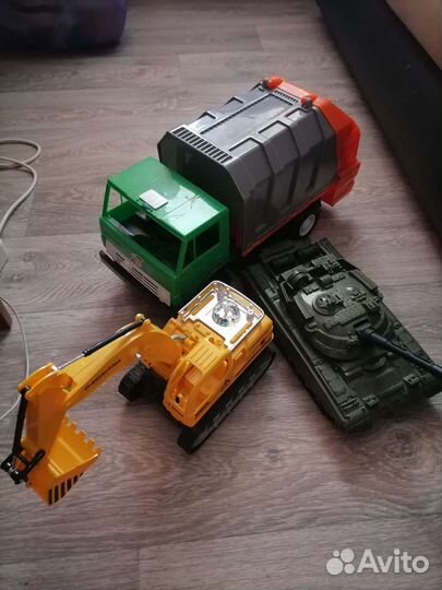 Игрушки для мальчика