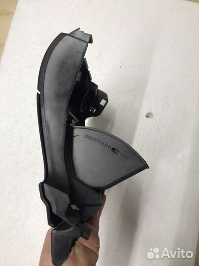 Бардачок левый 5K1857919D Golf 6