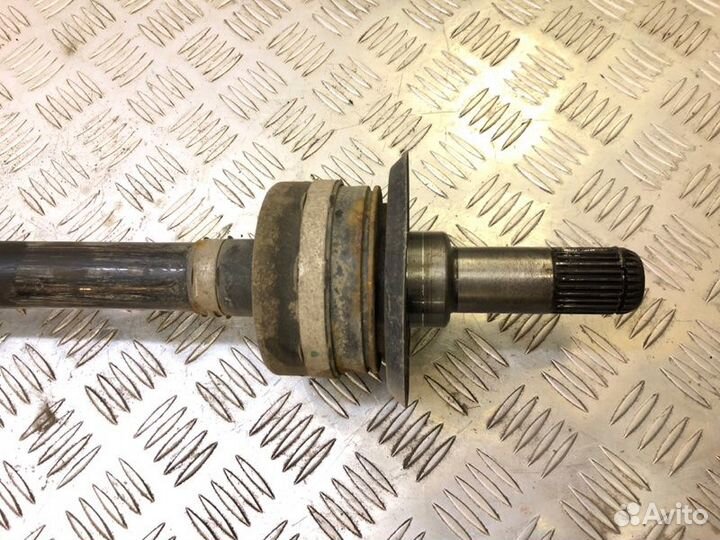 Привод задний левый Bmw 5 G30 19Г