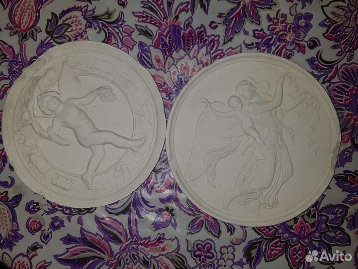 Гипсовое панно, барельеф