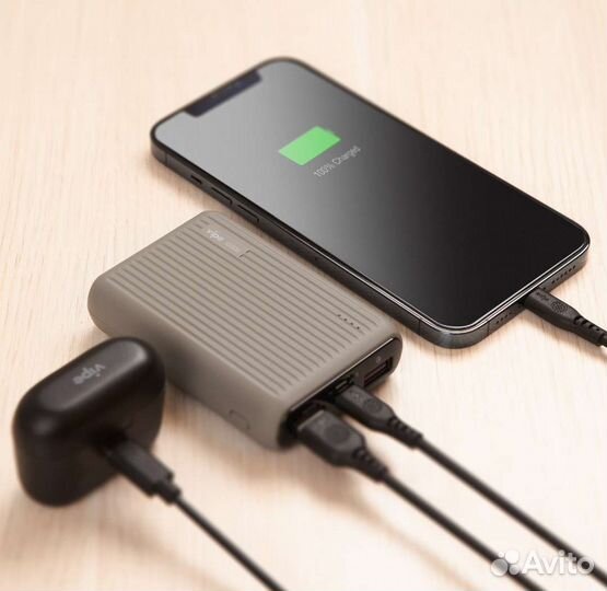 Внешний аккумулятор Vipe Onyx 10Ah. Новый