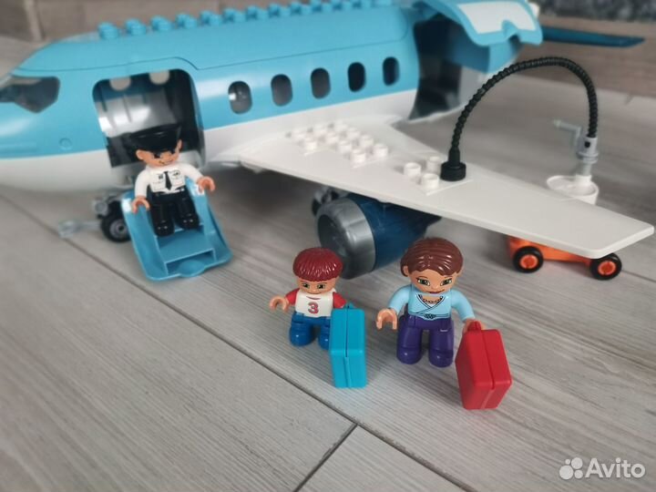 Lego Duplo 5595 Самолёт с аэрпортом