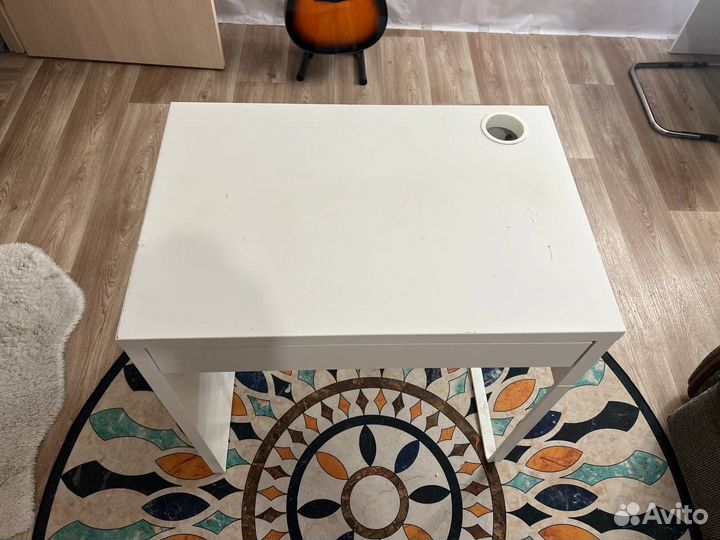 Компьютерный стол IKEA