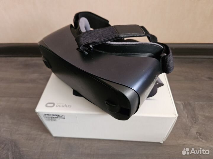 VR очки oculus под смартфон