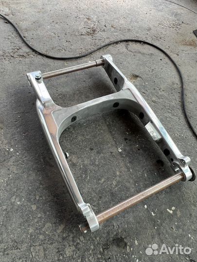 Маятник HD V-Rod под 300 колесо