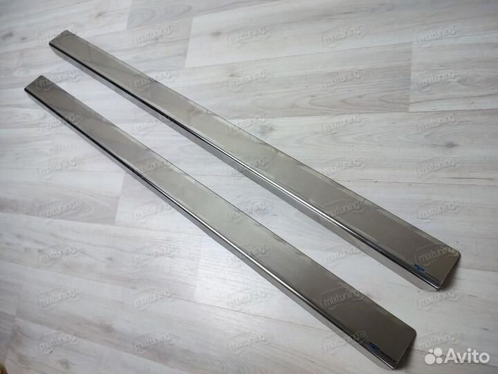 Накладки на пороги 