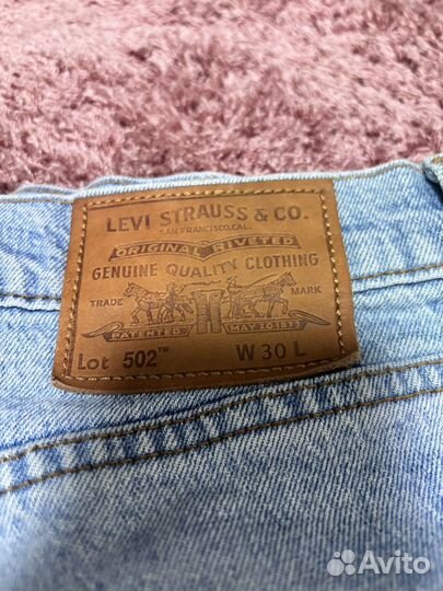 Джинсовые шорты levis