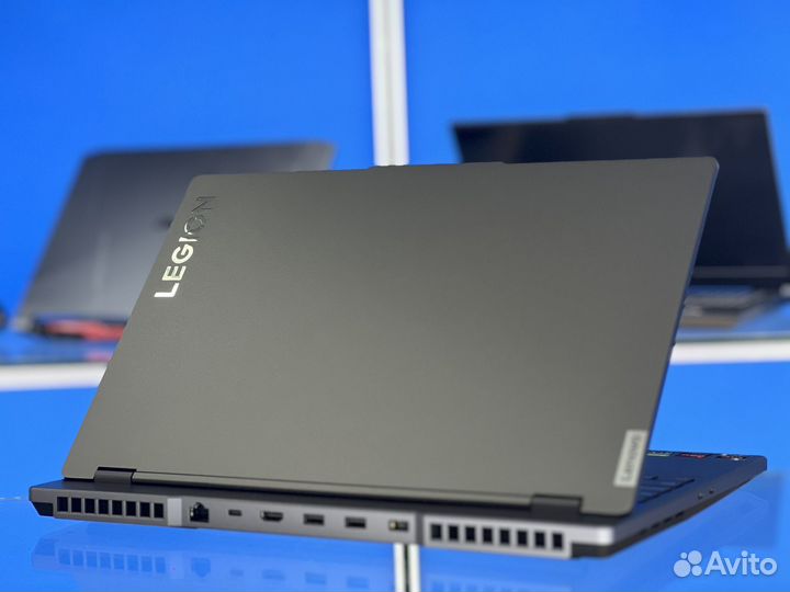 Lenovo Legion 5 RTX 3050Ti R5-6600H 512GB 15.6