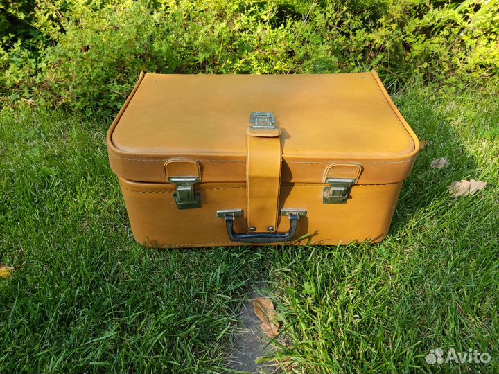 Чемодан кожаный от швейной машины СССР