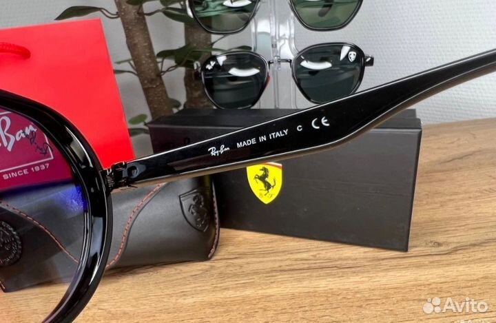 Очки ray ban scuderia ferrari