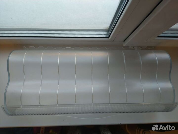 Полка в холодильник indesit