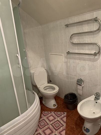 Коттедж 360 м² на участке 5 сот.