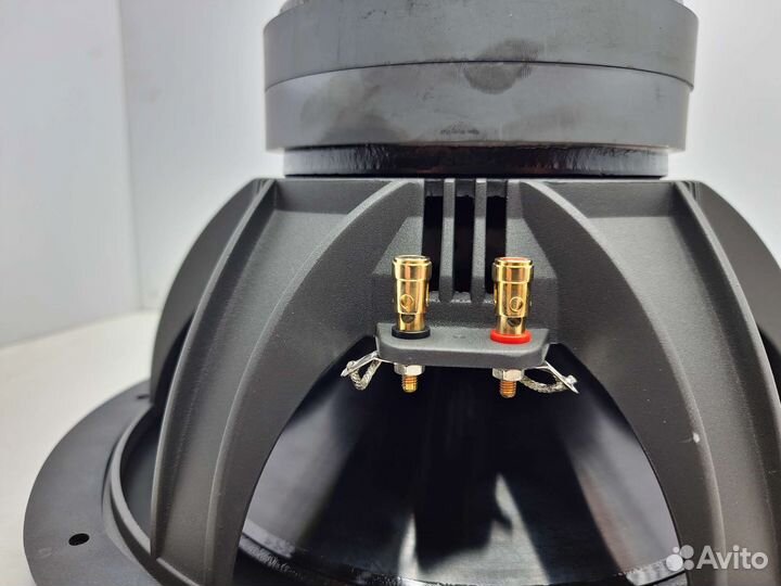 Сабвуфер JBL Shockwave 1000