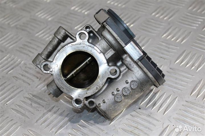 Дроссельная заслонка Opel Astra J