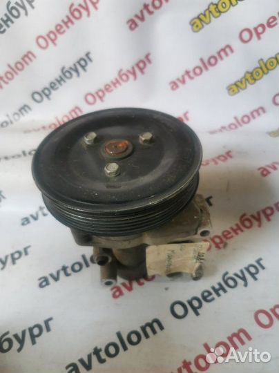 Помпа водяная Kia Magentis MG 2010