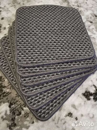 Оверлок ковровых покрытий