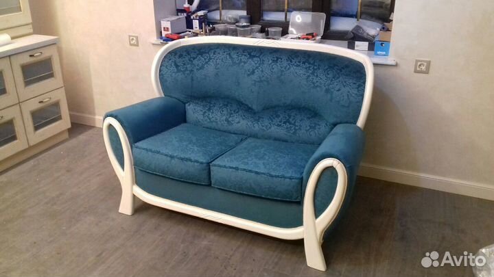 Перетяжка мягкой мебели