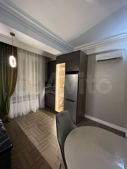 2-к. квартира, 98 м², 7/11 эт.