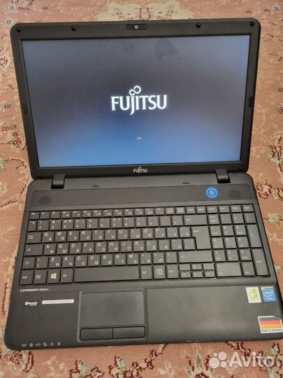 Fujitsu ноутбук