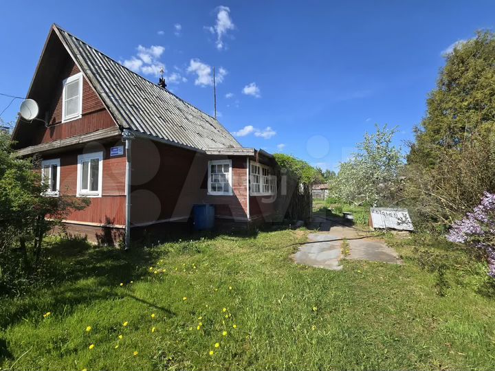 Дом 94,6 м² на участке 14,8 сот.