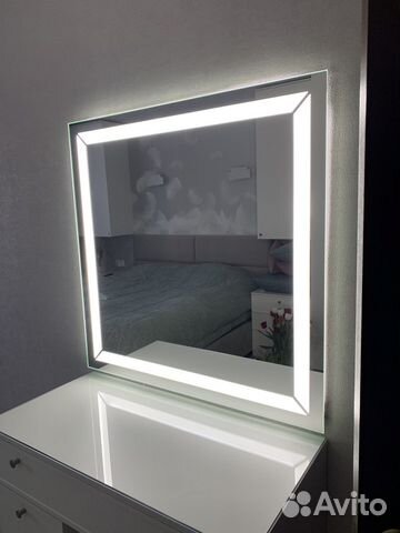Гримерное зеркало, зеркало с подсветкой