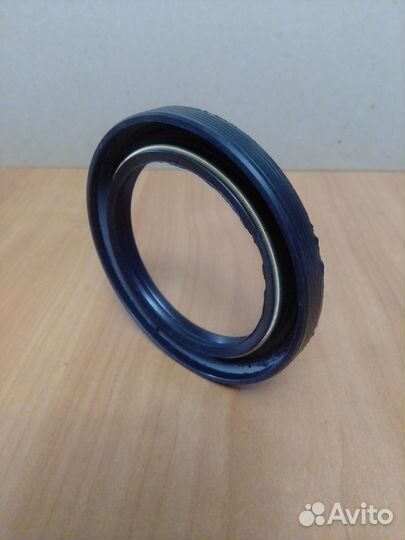 Сальник 53А-3103038 задней ступицы 65х90х10.VPT