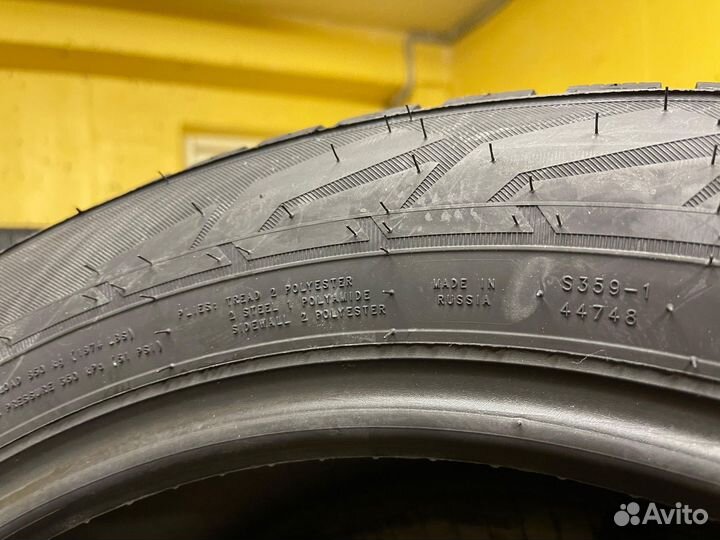 Ikon Tyres Character Ice 7 SUV 265/65 R17 116T