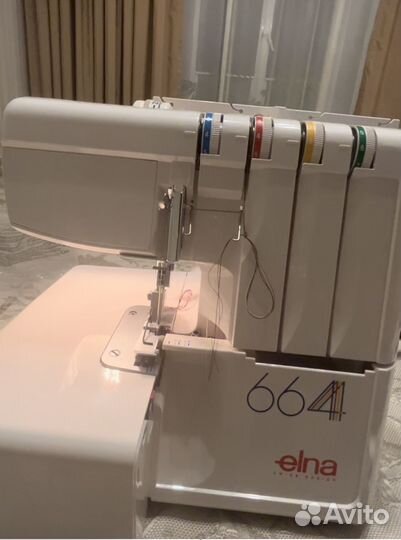 Швейная машина оверлок