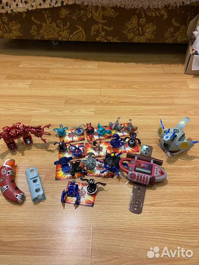 Бакуганы и аксессуары