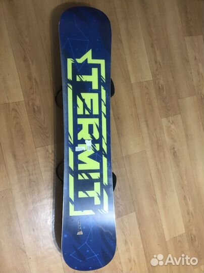 Сноуборда с креплениями