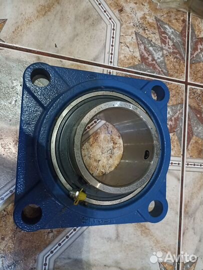 Продам подшипники