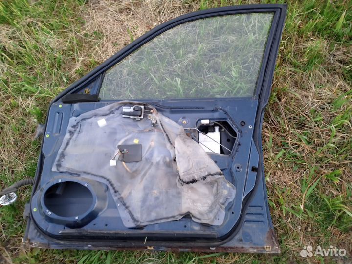 Двери mazda 626