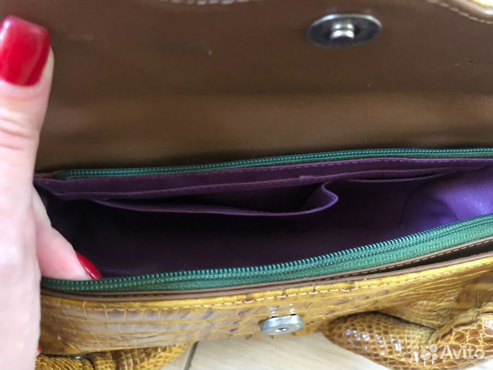 Сумка из кожи крокодила клатч