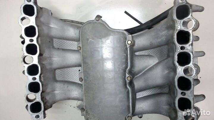 Коллектор впускной Mitsubishi Pajero / Montero, 20