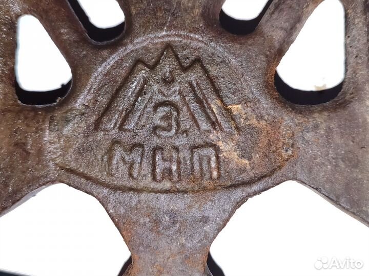 Подставка под утюг