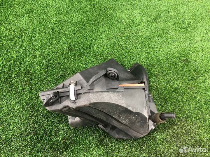 Корпус воздушного фильтра Bmw X1 E84 N47D20 2013