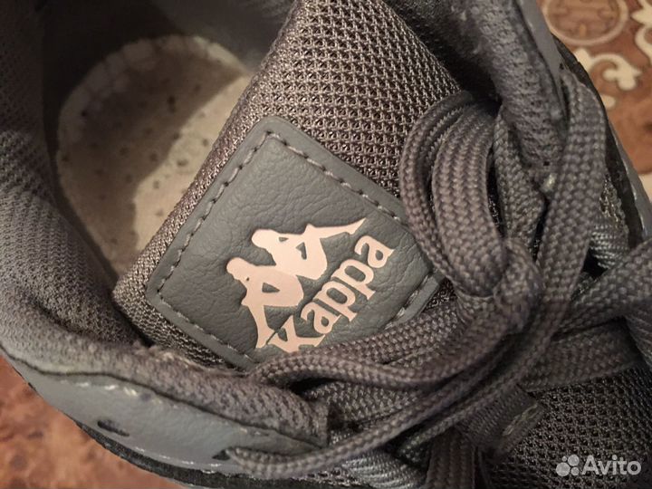 Кроссовки каппа