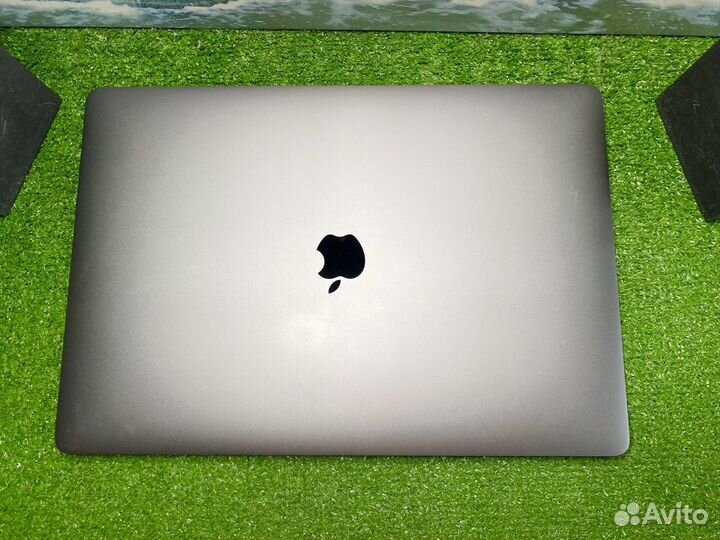 Macbook Pro 15 2019 i7 16Gb 512Gb Ростест