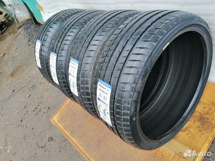 Triangle EffeXSport TH202 235/35 R20 92Y