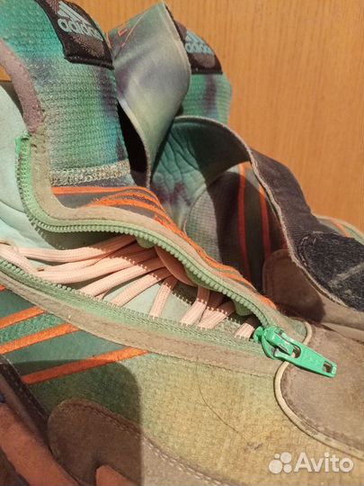 Кроссовки брендовые