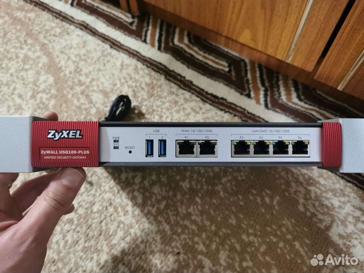 Межсетевой экран zyxel USG100-Plus