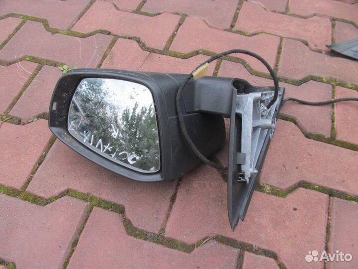 Зеркало правое Skoda Octavia A7 2013