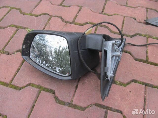 Зеркало правое Skoda Octavia A7 2013