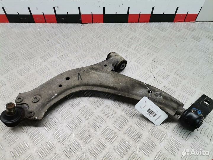 Рычаг передний левый Citroen Xsara рест. 2006